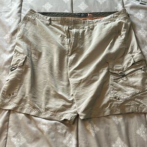 QUIKSILVER Khaki Cargo Shorts Adult 38Multi Pockets Flat Front Surf Beach Men